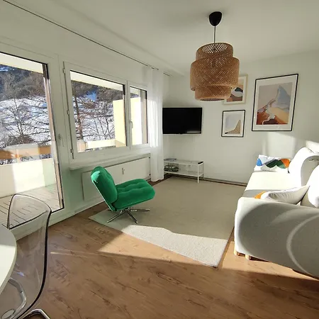 Apartment Big Studio, Just Renovated, Great Views, With Free Parking